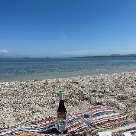 بيت للعطل Art Beachfront *