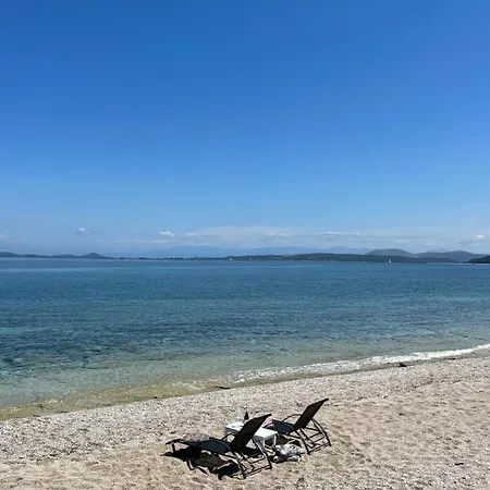 بيت للعطل Art Beachfront